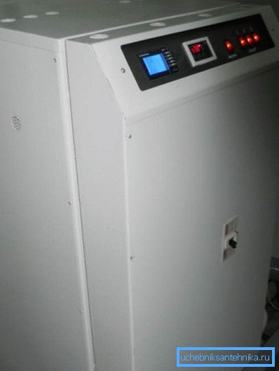 Anodni kotao sa ugrađenom softverom za precizno podešavanje i kontrolu procesa održavanja temperature Anodni kotao sa ugrađenom softverom za precizno podešavanje i kontrolu procesa održavanja temperature