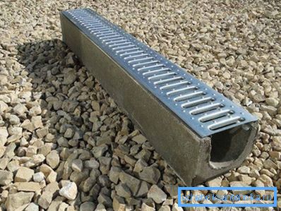1225 Beton poslužavnik