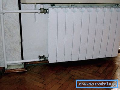 Bimetalna baterija u unutrašnjosti standardnog stana
