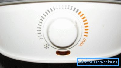 Kotao vam omogućava da podesite temperaturu izlaza sa visokom preciznošću. Kotao vam omogućava da podesite temperaturu izlaza sa visokom preciznošću.