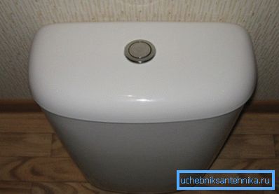 Najčešće, rezervoar je izrađen od keramike. Najčešće, rezervoar je izrađen od keramike.