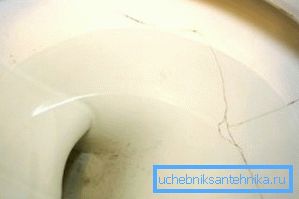 Čak i takav nedostatak u WC školjku može se eliminisati. Čak i takav nedostatak u WC školjku može se eliminisati.