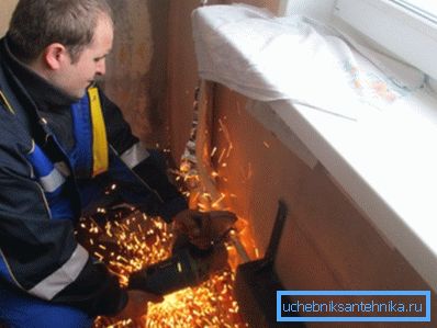 Rasklapanje starog radijatora pomoću Rasklapanje starog radijatora pomoću