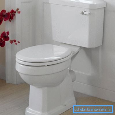 Porculane WC školjke su izdržljive i nežne za korištenje. Porculane WC školjke su izdržljive i nežne za korištenje.