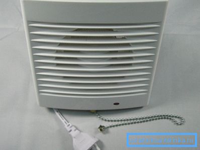 Foto ventilator za kupatilo Foto ventilator za kupatilo