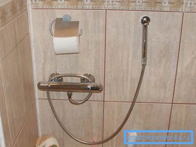 Higijenski komplet sa mešačem termostata Higijenski komplet sa mešačem termostata