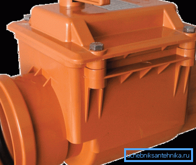 Horizontalni ventil za kanalizaciju 110 mm Horizontalni ventil za kanalizaciju 110 mm