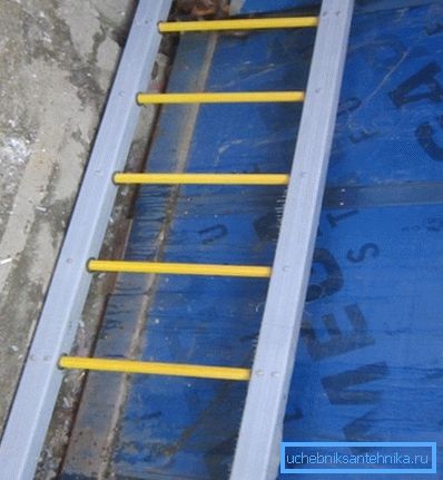 Kanalizacione i odvodne stepenice napravljene od fiberglasa
