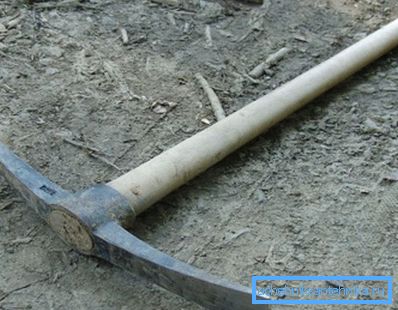 Odabrati ili izabrati pogodno je da razbije kamenje, cigle ili beton. Odabrati ili izabrati pogodno je da razbije kamenje, cigle ili beton.