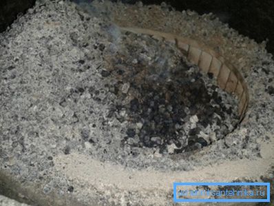 Kada je gorionik kotla peleti često zamašen - proverite pelete za pepeo i pesak. Preporučujemo da kupite gorivo samo od povjerljivih proizvođača. Kada je gorionik kotla peleti često zamašen - proverite pelete za pepeo i pesak. Preporučujemo da kupite gorivo samo od povjerljivih proizvođača.