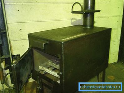 Kotao za grejanje se može napraviti samostalno. Kotao za grejanje se može napraviti samostalno.