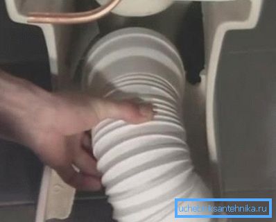 Pričvršćivanje taloženja u utičnicu