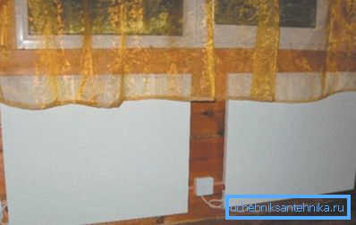Amaterski foto, električni grejači, napravljeni u obliku panela sa keramičkim umetcima Amaterski foto, električni grejači, napravljeni u obliku panela sa keramičkim umetcima