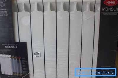 Monolitni radijator u paketu Monolitni radijator u paketu
