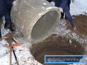 Montaža betonskih prstenova Montaža betonskih prstenova