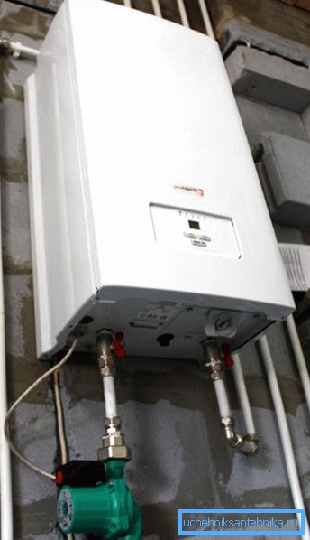 Instalacija na zidu ne uzima mnogo vremena i napora. Instalacija na zidu ne uzima mnogo vremena i napora.