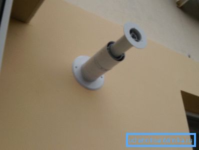 Na fotografiji, prisilno ispuštanje izduvnih gasova