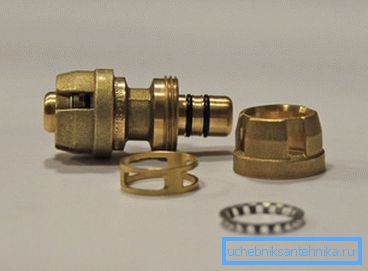 Na fotografiji - disassembled push-fitting. Na fotografiji - disassembled push-fitting.
