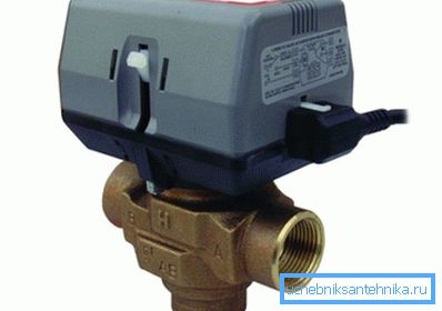 Na fotografiji - servo je već instalirano Na fotografiji - servo je već instalirano