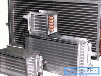 Na fotografiji - grejači vode za ventilacione sisteme. Na fotografiji - grejači vode za ventilacione sisteme.