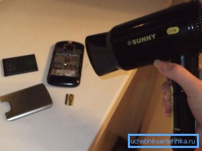 Nije najbolji način da se mobilni telefon vrati u život Nije najbolji način da se mobilni telefon vrati u život