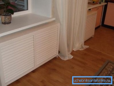 Povoljno unutrašnje rešenje od PVC plastike. Povoljno unutrašnje rešenje od PVC plastike.