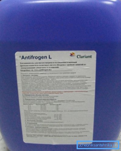 Jedan od najkvalitetnijih antifriza kompanije Clariant. Jedan od najkvalitetnijih antifriza kompanije Clariant.