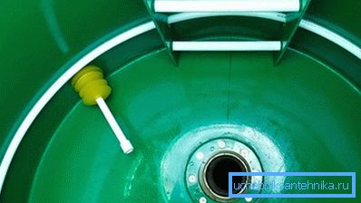 Ugradnja plastične hermetičke septičke jame Ugradnja plastične hermetičke septičke jame