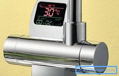 Grejač vode za slavinu opremljen LCD ekranom sa tečnim kristalima Grejač vode za slavinu opremljen LCD ekranom sa tečnim kristalima