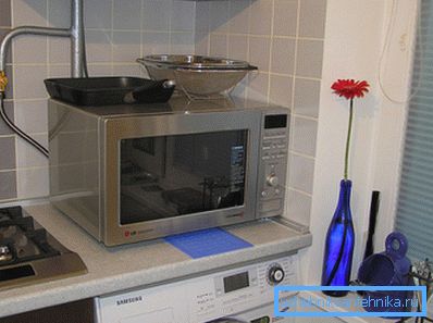 Nalazi se u kuhinjskom gasnom ventilu Nalazi se u kuhinjskom gasnom ventilu