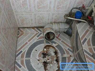 3968 Kupatilo nakon demontaže toaleta