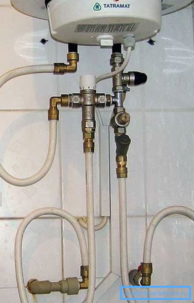 Posebna instalacija sa dizajnerskim pristupom Posebna instalacija sa dizajnerskim pristupom