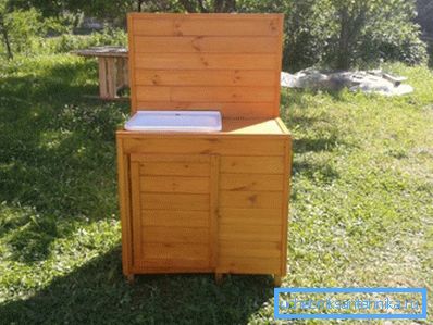 Instalirajte umivaonik na ormaru. Instalirajte umivaonik na ormaru.