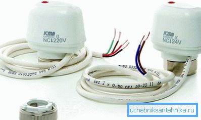 Uređaj je kompaktan po veličini. Uređaj je kompaktan po veličini.