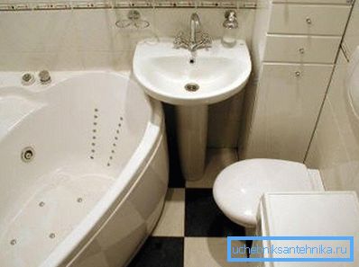 U nekim situacijama toalet u zidu - jedini spas. U nekim situacijama toalet u zidu - jedini spas.
