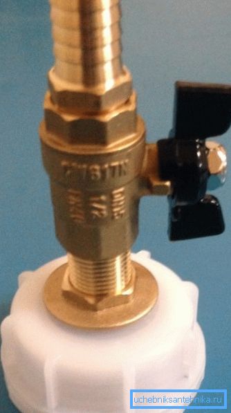 Loptica sa leptirskim leptirskim leptirskim leptirom za priključak crijeva od 18 mm Loptica sa leptirskim leptirskim leptirskim leptirom za priključak crijeva od 18 mm