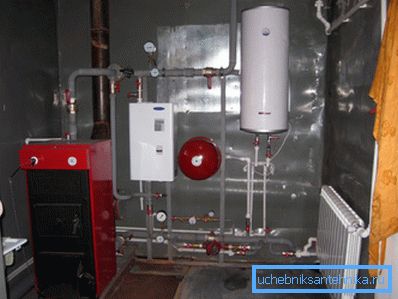 Tokom instalacije kotla treba jasno posmatrati rastojanje do zidova koje je predviđeno instrukcijom