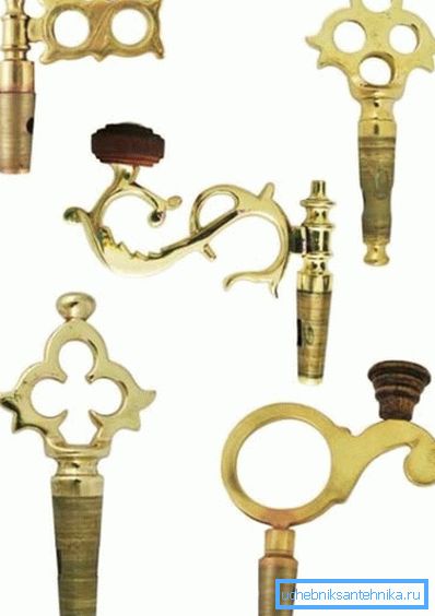 Zidni dio samovar je prototip savremenih blokada dizalica
